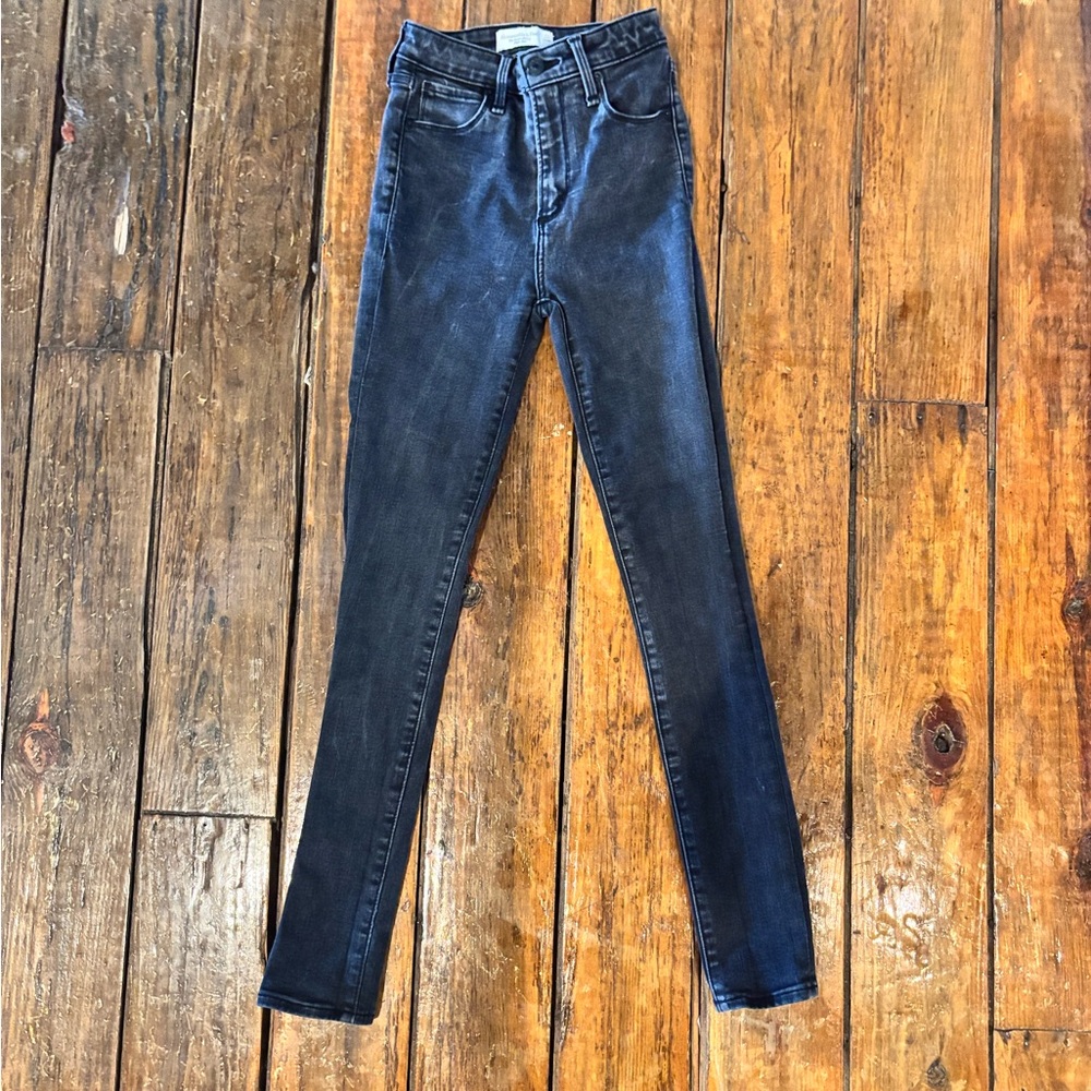 Abercrombie & Fitch Women's Skinny Jeans - Dark Indigo Wash